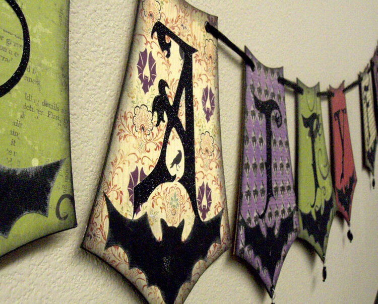 Batty For You Reversible Halloween Banner *Close up 3