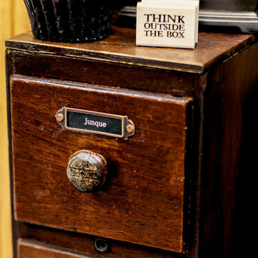 Studio - Vintage Sewing Machine Drawer Storage