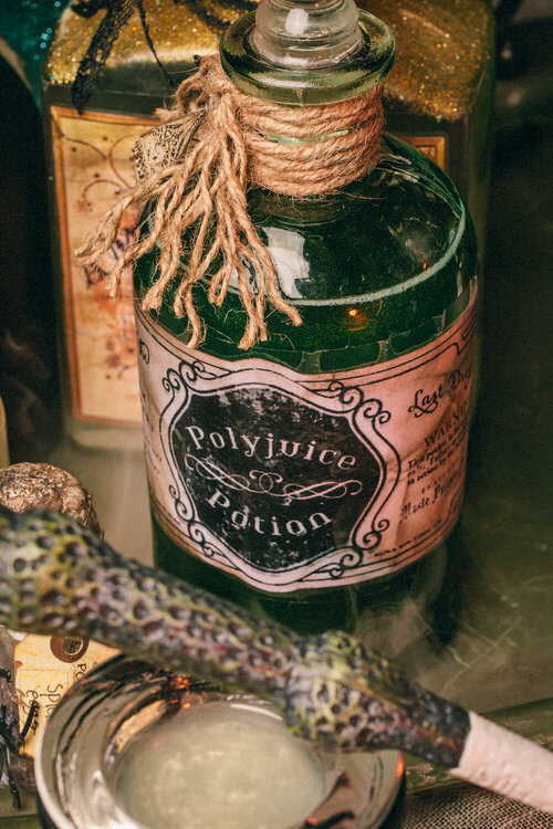 DIY Harry Potter Potions for Halloween: Polyjuice