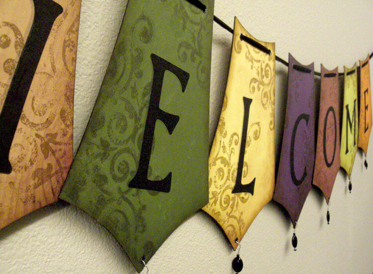 Welcome Fall Reversible Banner *Close up 4