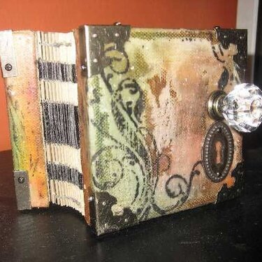 Nostalgic  Memoirs Album **Tim Holtz class**