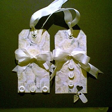 White wedding tags