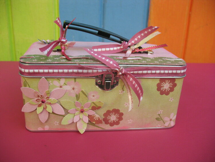 Altered Tin Lunch Box!