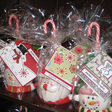 Christmas mugs with cards