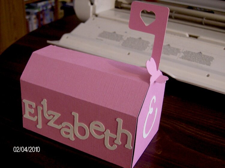 Lizzie&#039;s Valentine Mailbox