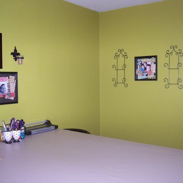 Newly painted sb room