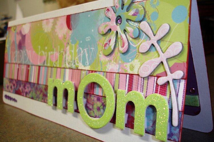 Side view of Happy Birthday Mom Card