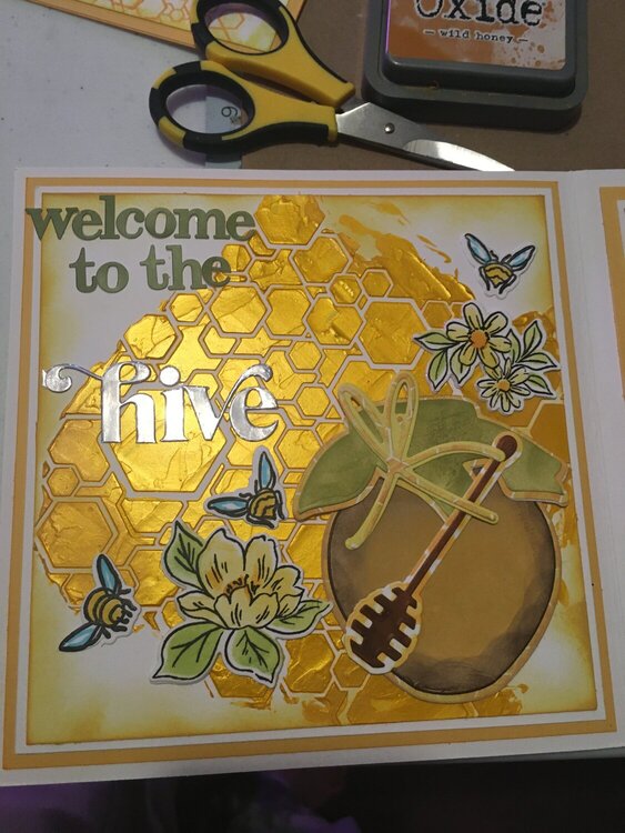 Double Shaker Baby Card; Bee Themed