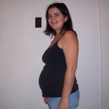 Belly 17 weeks