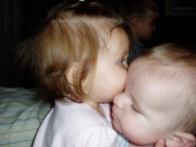 kisses between young love