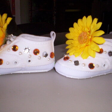 Yellow and White Daisey shoes