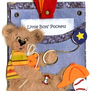 Little boy&#039;s pockets