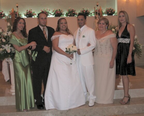 Familia de la Novia (Bride&#039;s Family)