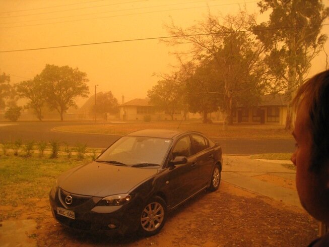 A Dust Storm in Mildura 2.4.08
