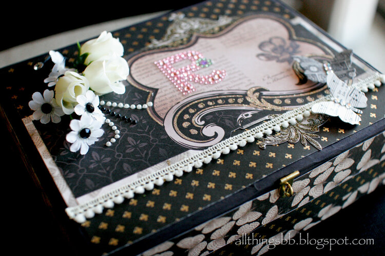 Monogram Box - Rhonda