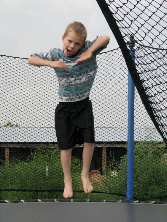 6/12/08: PaD Trampoline fun