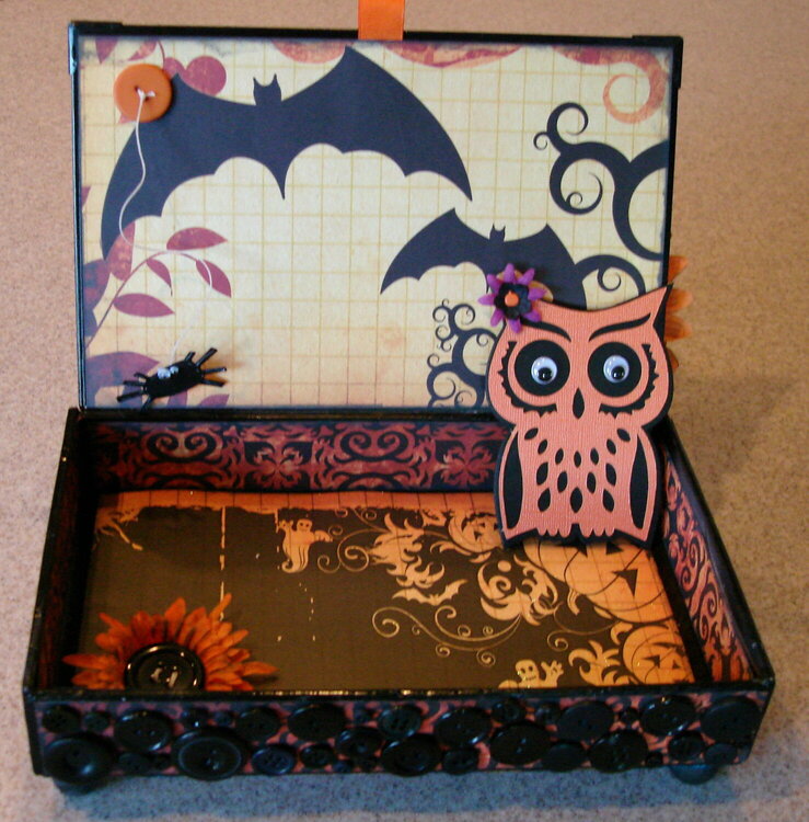 Altered Halloween Cigar Box - Interior