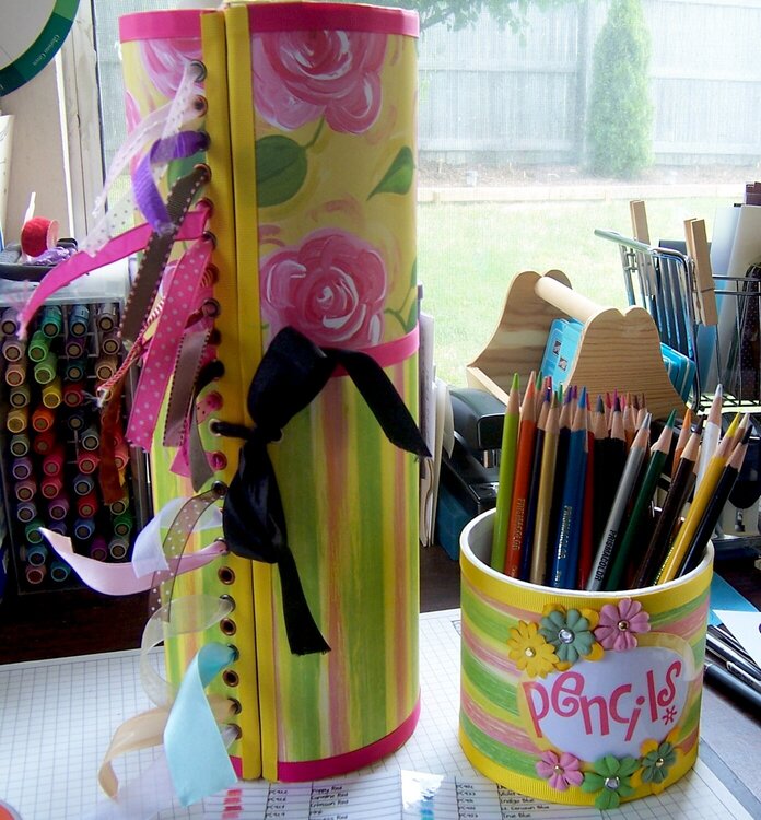 Ribbon holder &amp; Pen cup