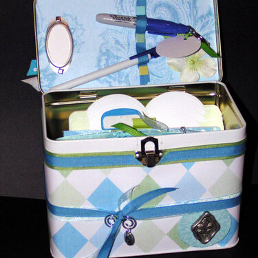 Lunchbox sold on ebay 2005 -- Bo Bunny