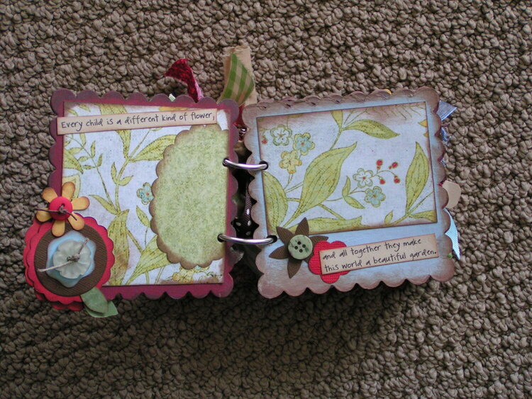 &quot;Walk In My Garden&quot; Mini Book Version 2