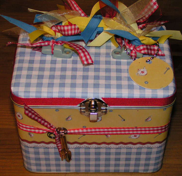 Teapot Lunchbox Recipe Box