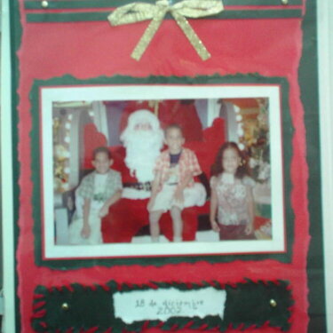 pic with santa 2002