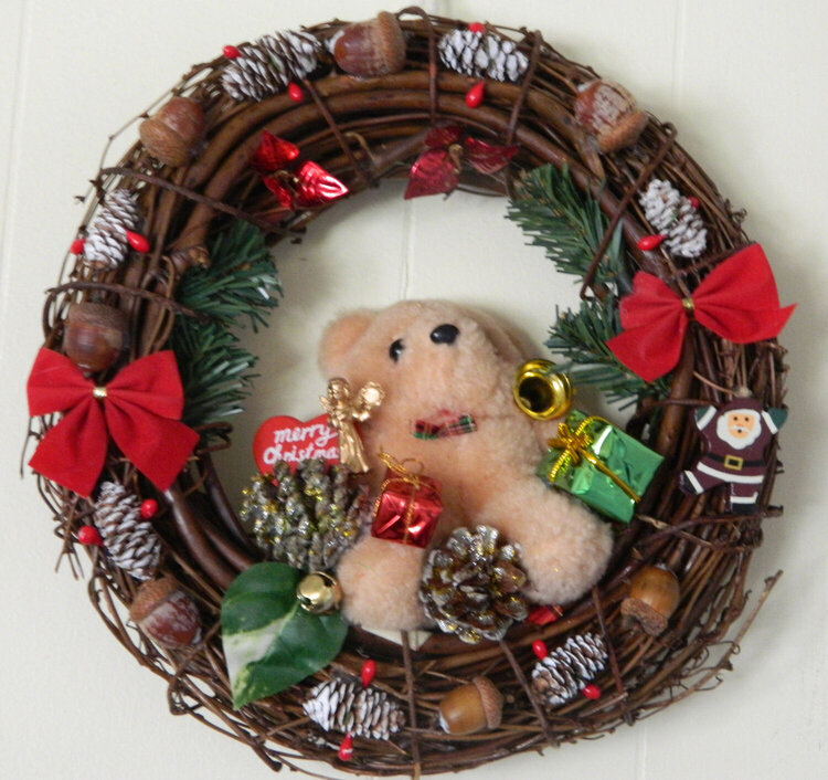 Teddy Bear Christmas Wreath