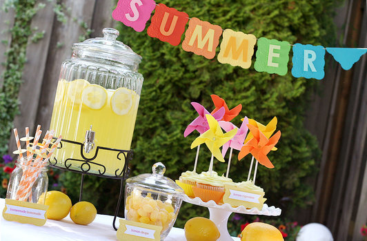 Summer Lemonade Party by Lisa Storms