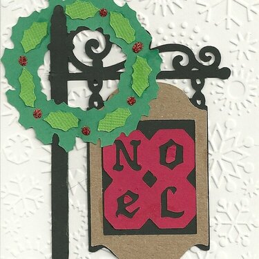 Noel Signpost w/Wreath