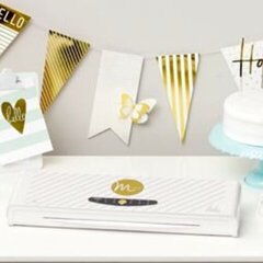 Who is ready to throw a Heidi Swapp Minc Party?