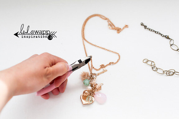 See how Lindsay Bateman &quot;accessorizes&quot; her Scrapbook with Heidi Swapp Wanderlust Charms