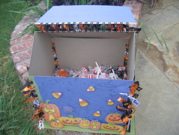 Haunted House Candy Holder