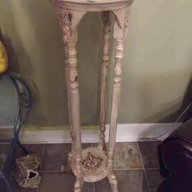 Plant Stand Shabby Chic Make Over