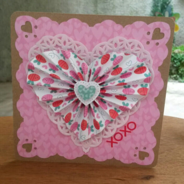 XOXO Valentine&#039;s Card