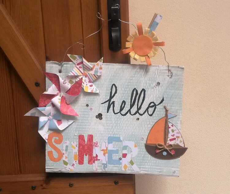 &quot;hello SUMMER&quot; sign