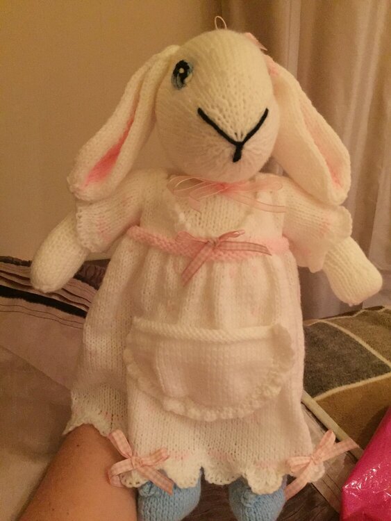 knitted easter bunny