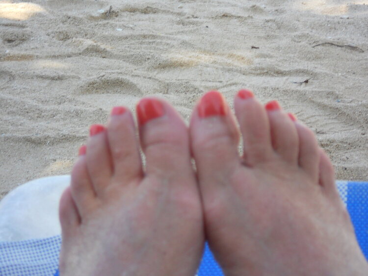 Beach Toes