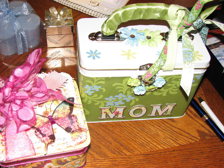 Top of Mother&#039;s day altered tin and altered music box