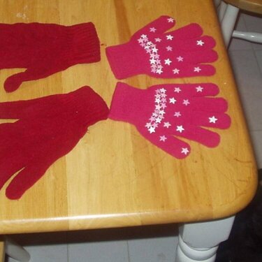 #7-Red Gloves-5 points