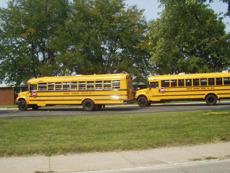 School Bus- 6 points