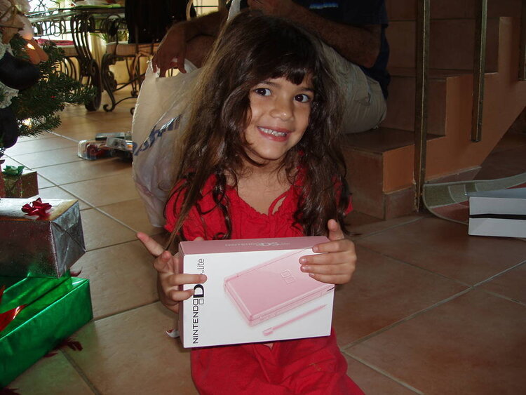 Daniela with her Nintendo DS