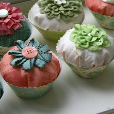 Clementine Glber Cupcakes