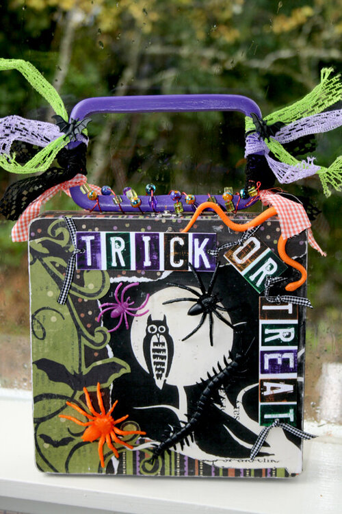 Rusty Pickle Halloween Purse front