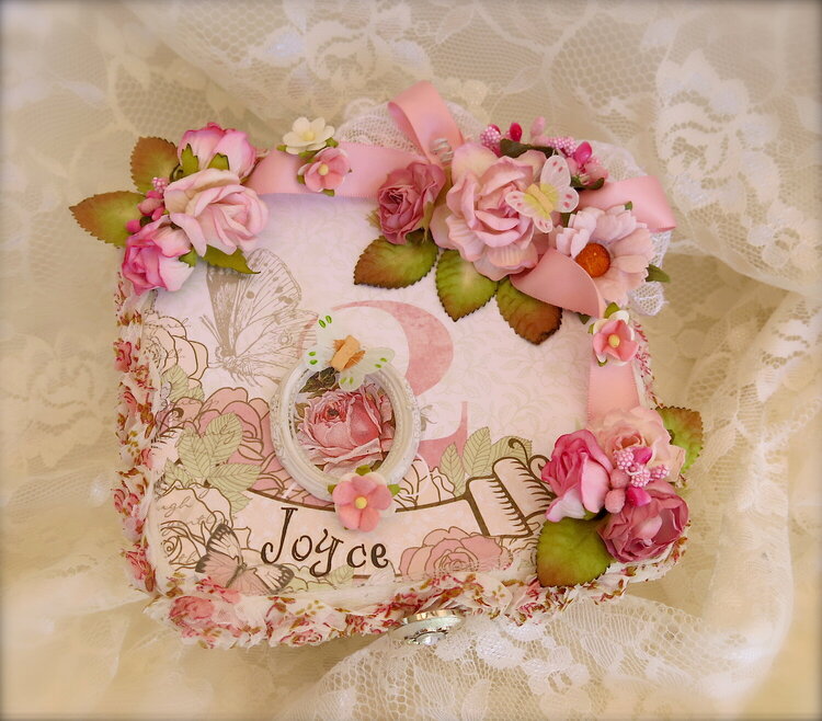 Primrose Keepsake Box