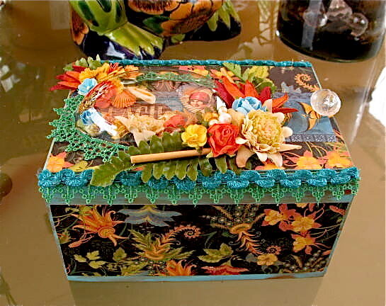 Tropical Travelogue Cigar Box