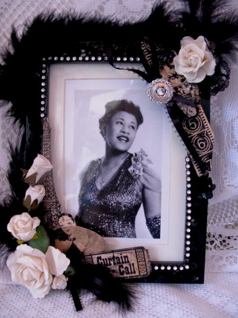 A Curtain Call Frame