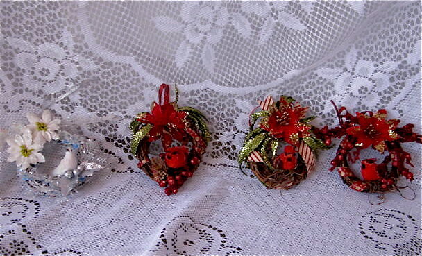 Mini Wreaths Ornaments G45