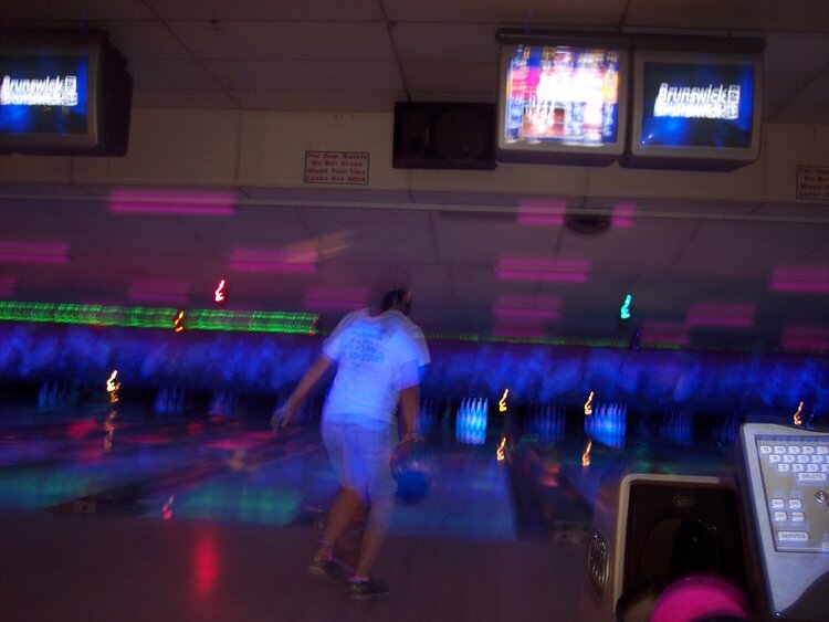 glow in the dark bowling