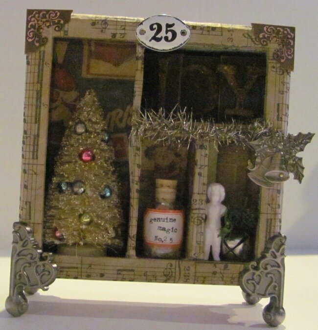 Altered curio for the holidays