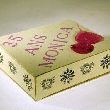 Cadeau Monica - Mini album & boîte